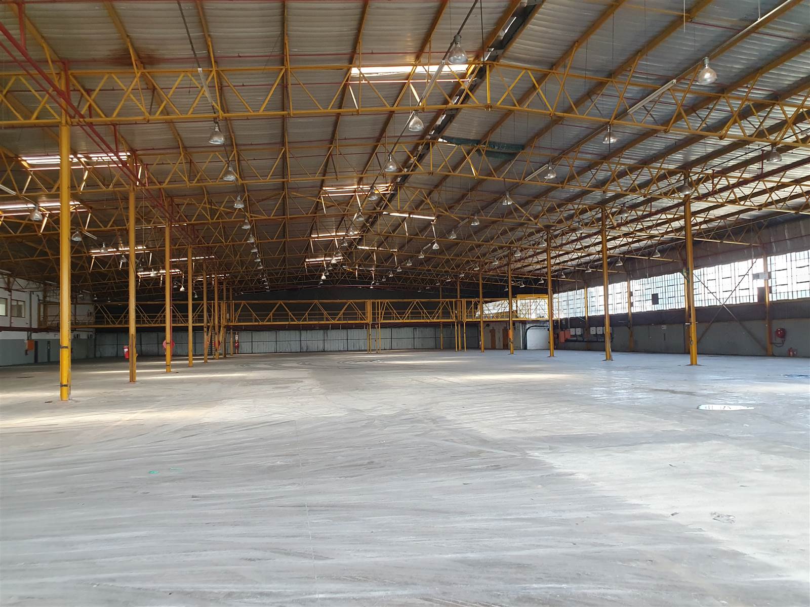6700  m² Industrial space in Alrode photo number 16
