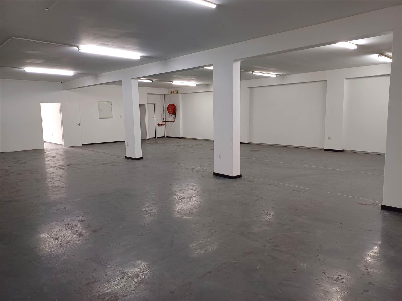 603  m² Commercial space in Stamford Hill photo number 9