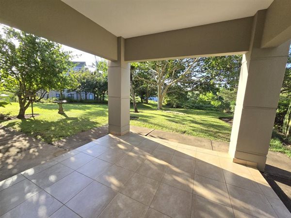 1 Bed Apartment in Palm Lakes Estate