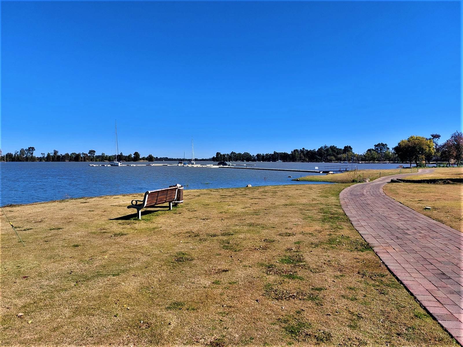 1500 m² Land available in Vaal Dam photo number 5