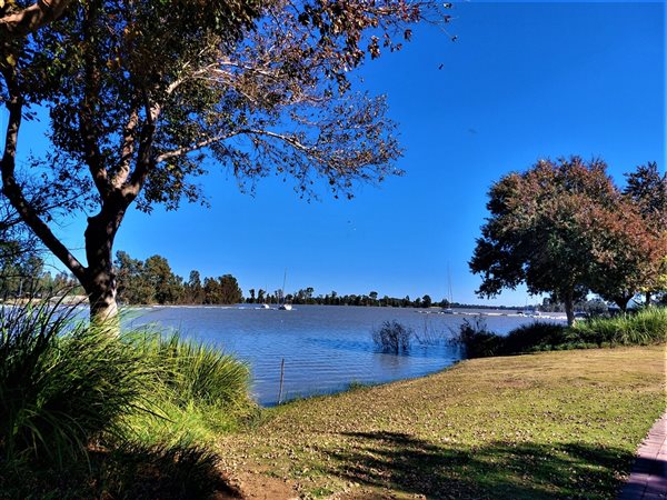 1500 m² Land available in Vaal Dam