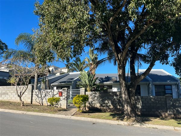 3 Bedroom House 3 Bedroom House