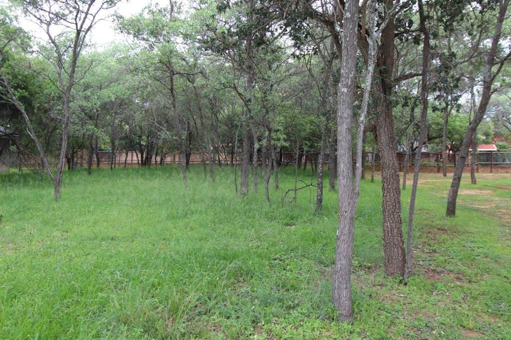 1071 m² Land available in Koro Creek Golf Estate photo number 2
