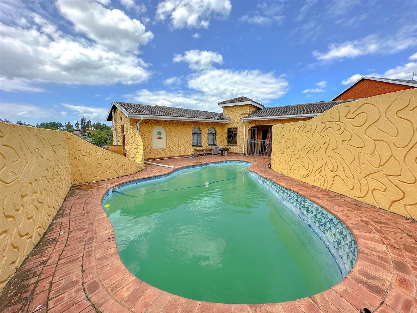 4 Bed House in Panorama photo number 15