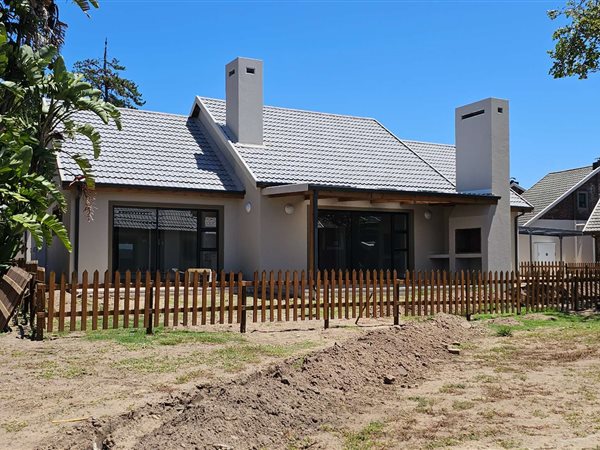 2 Bedroom House 2 Bedroom House