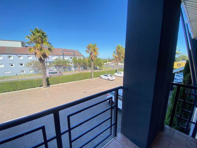 100  m² Commercial space in Milnerton Central photo number 20
