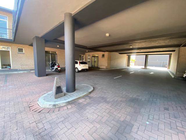 100  m² Commercial space in Milnerton Central photo number 19