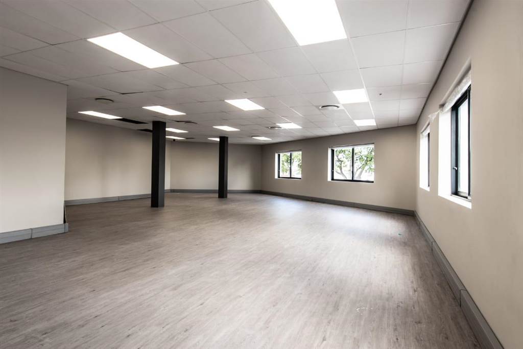 116  m² Commercial space in Springbok Park photo number 2