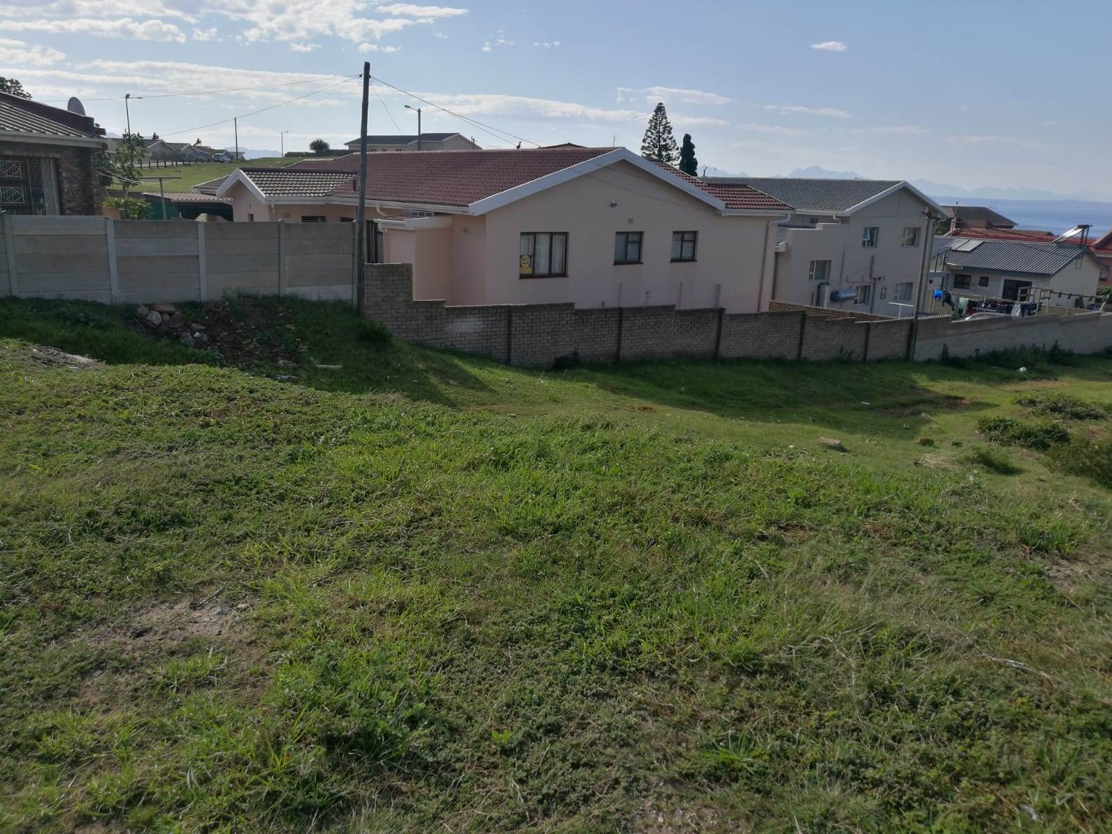 757 m² Land available in Fairview photo number 3