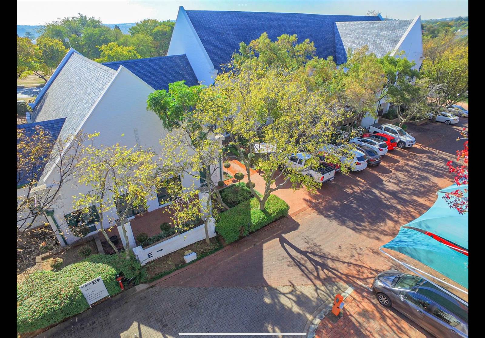 584  m² Office Space in Lonehill photo number 1