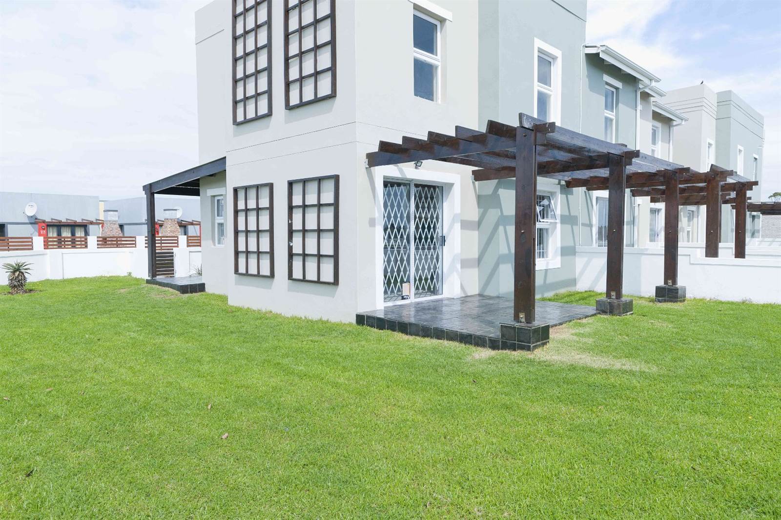 2 Bed Simplex in Parsons Vlei photo number 8