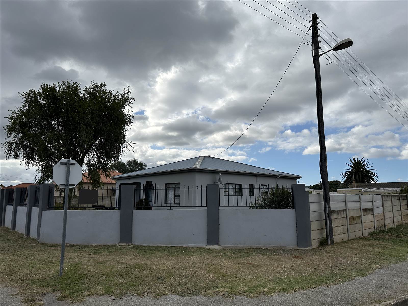 3 Bed House in Retief photo number 2
