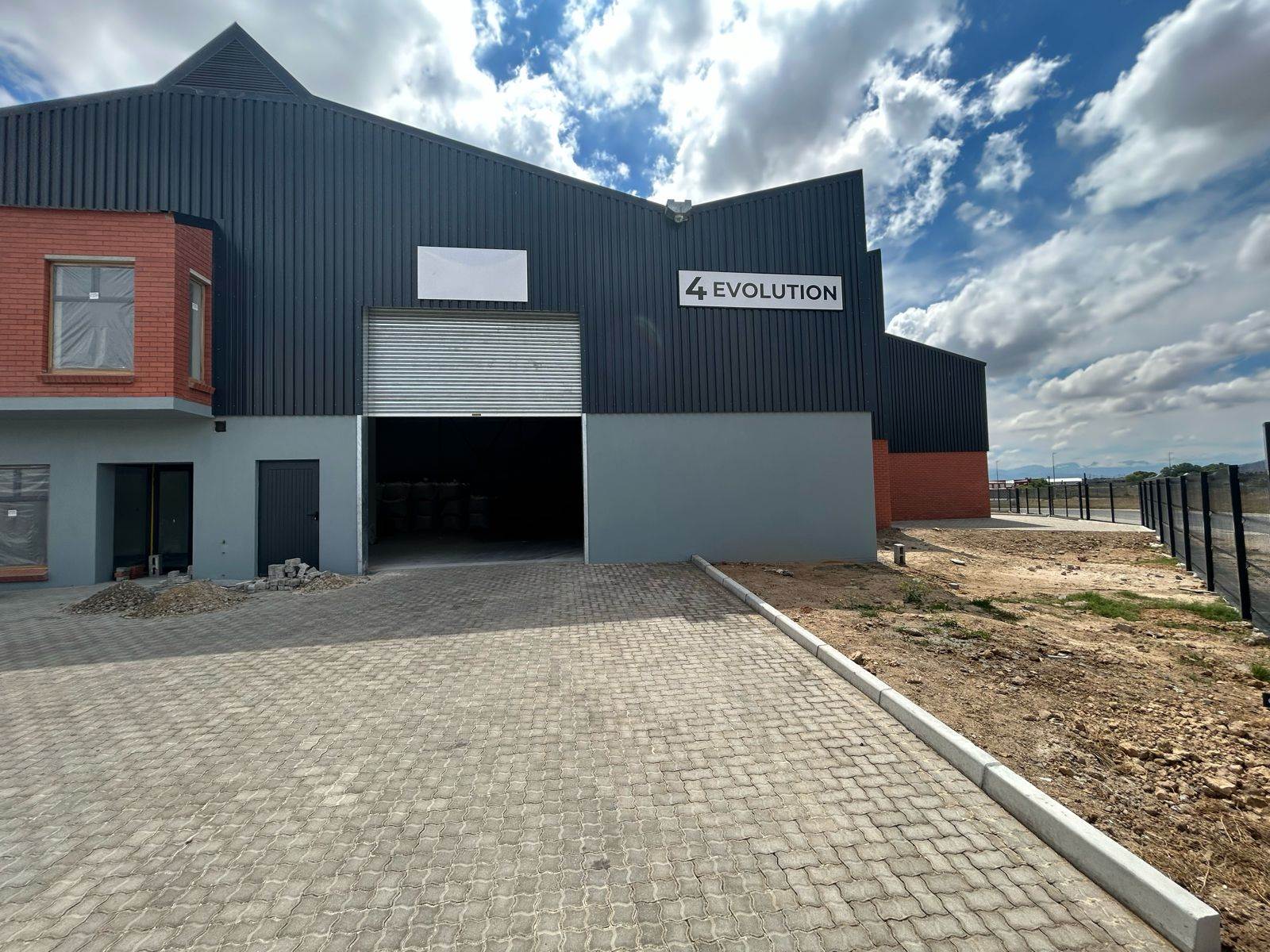 833  m² Industrial space in Durbanville Central photo number 10