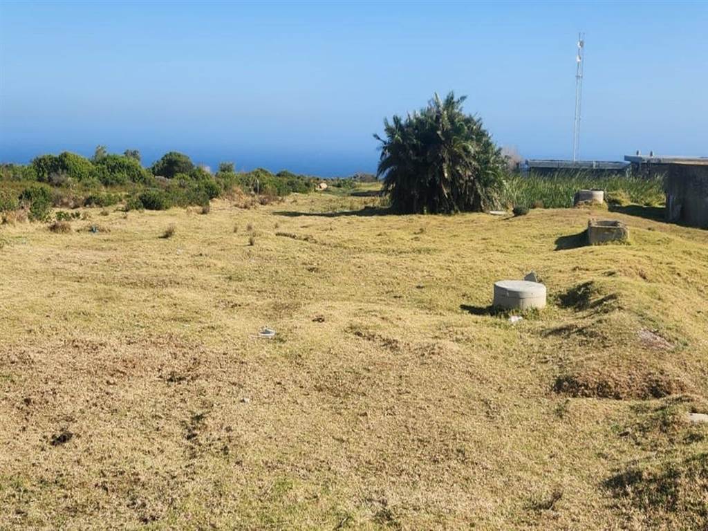 7165 m² Land available in Robberg photo number 2