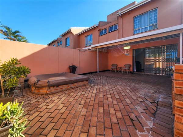 3 Bedroom Townhouse
