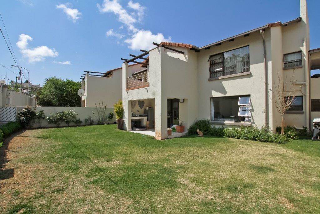 2 Bed Townhouse in Linksfield photo number 18