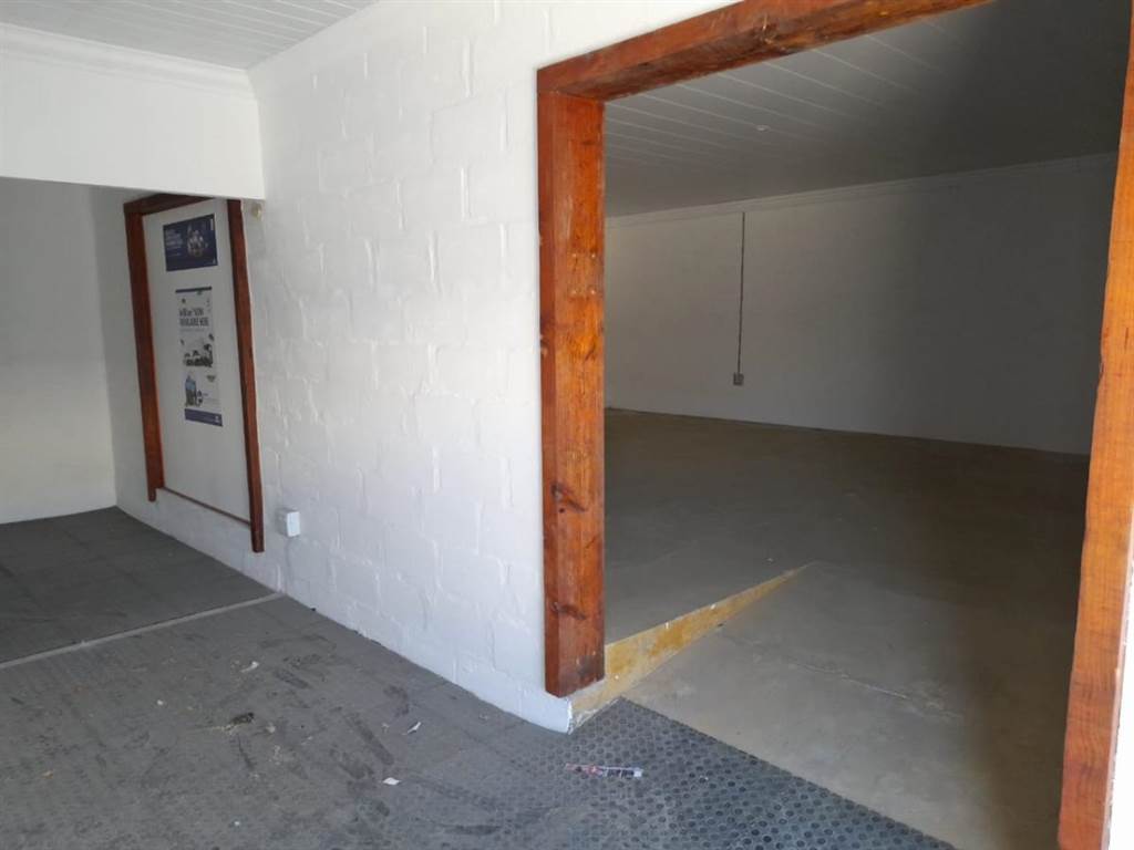 614  m² Commercial space in Gansbaai and surrounds photo number 9