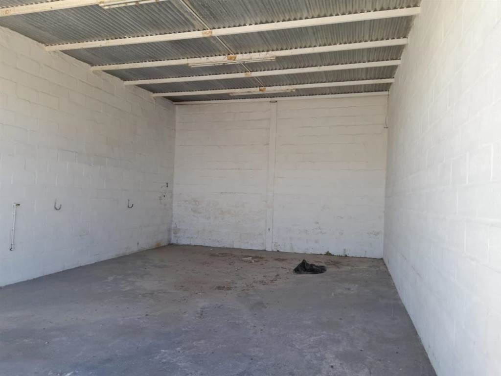 614  m² Commercial space in Gansbaai and surrounds photo number 12