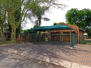 3 Bed House in Moreleta Park