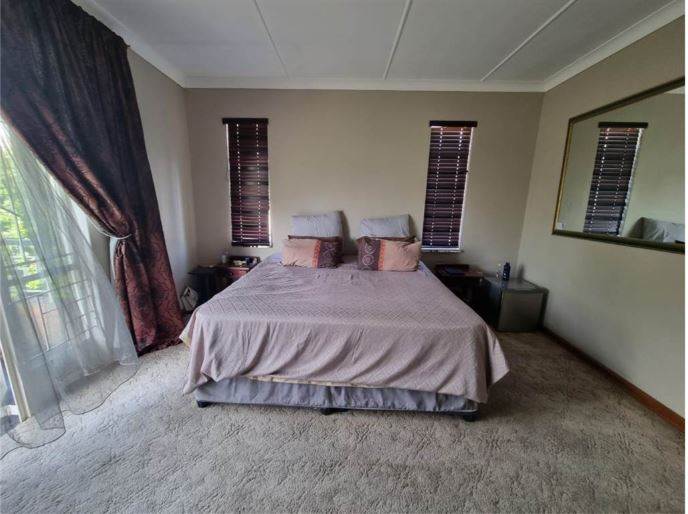 3 Bed Townhouse in Benoni Central photo number 20