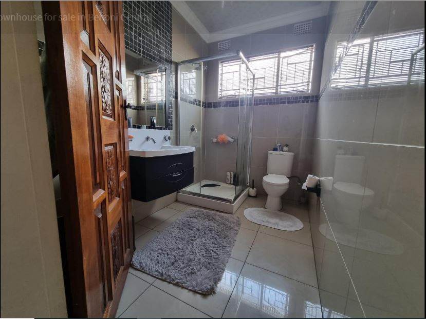 3 Bed Townhouse in Benoni Central photo number 24