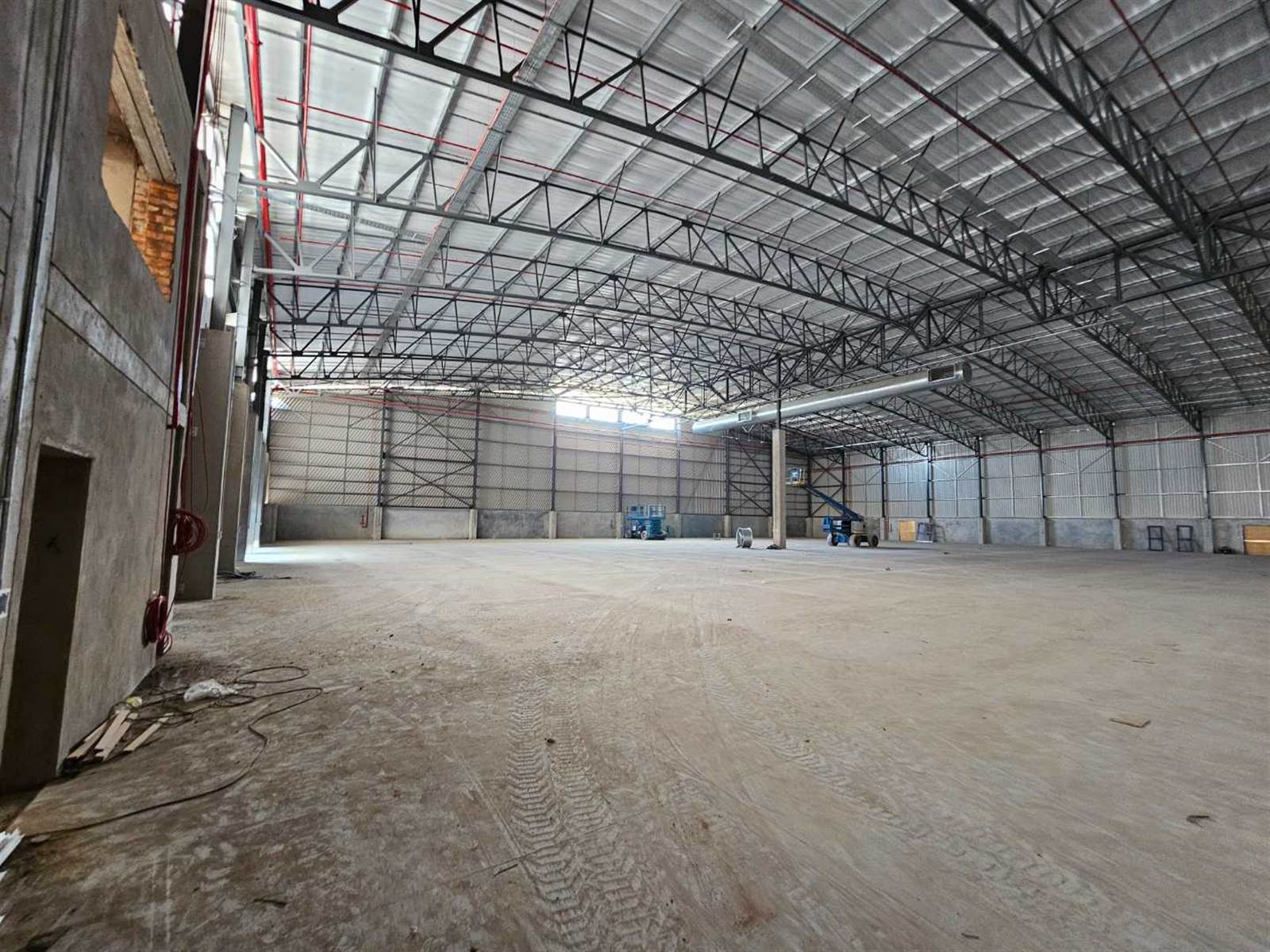 2945  m² Industrial space in Kuilsriver photo number 2