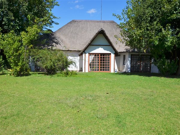 3 Bed House in Bloemfontein Rural