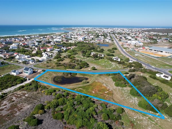 4563 m² Land available in Struisbaai