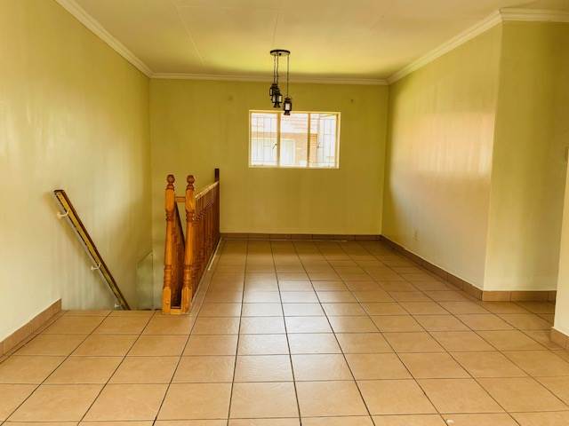 3 Bed Townhouse in Garsfontein photo number 21