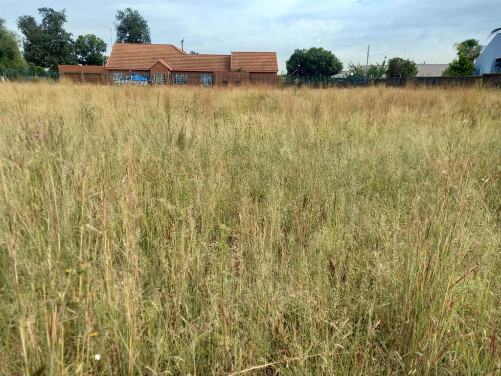 2180 m² Land available in Carletonville photo number 10
