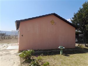 2 Bed House in Acaciaville