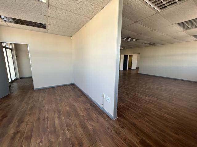 200  m² Commercial space in Milnerton Central photo number 22