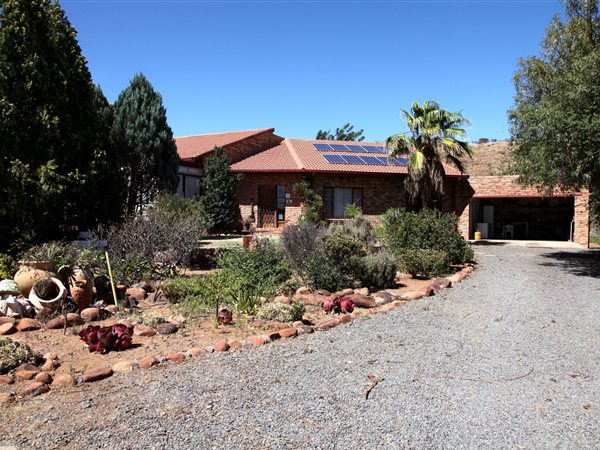 3 Bedroom House 3 Bedroom House