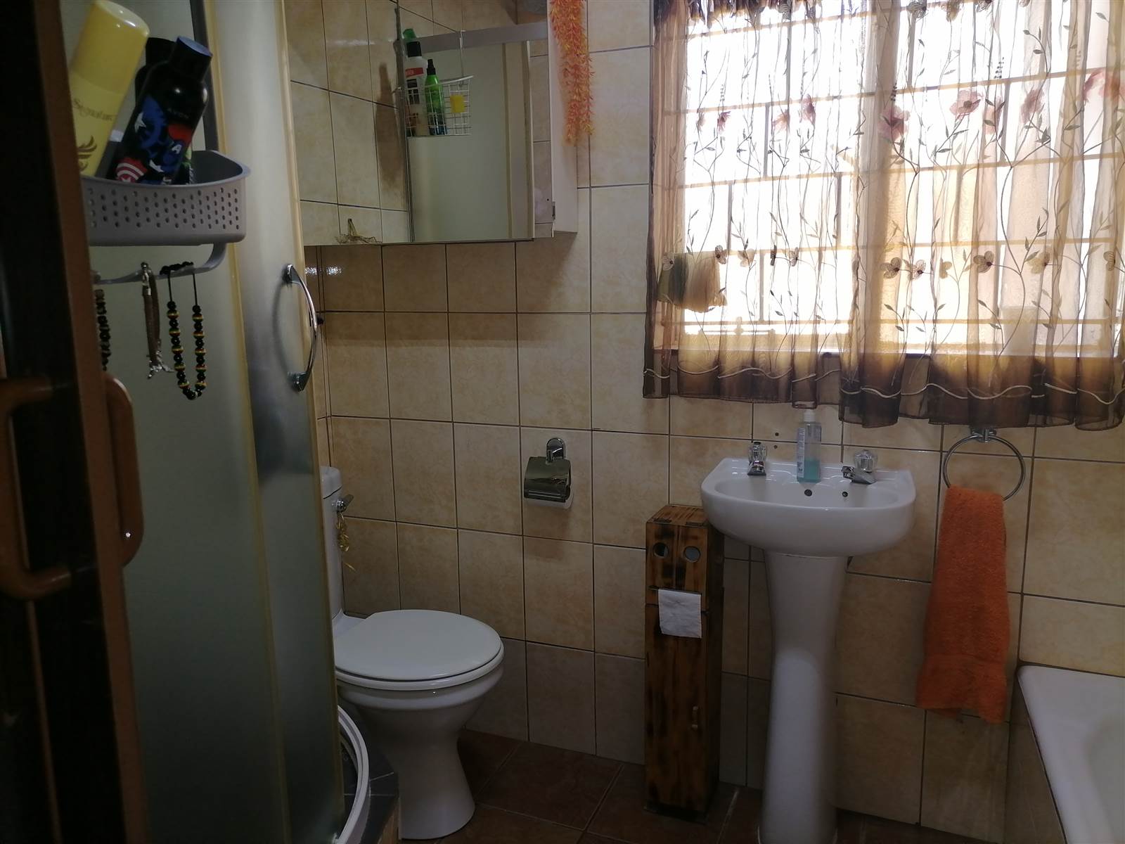 4 Bed House in Randfontein Central photo number 7
