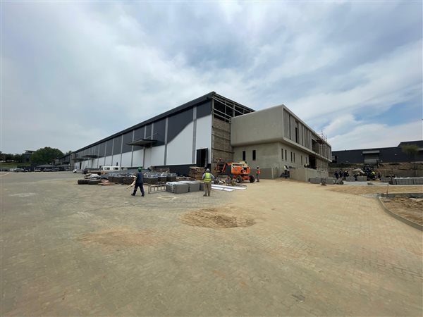 5 050  m² Industrial space