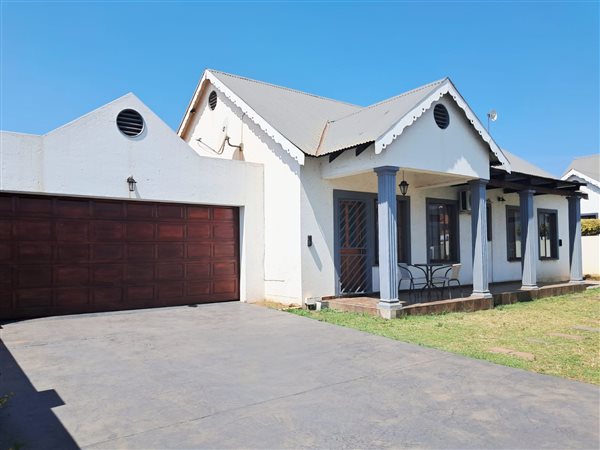 2 Bedroom Townhouse 2 Bedroom Townhouse