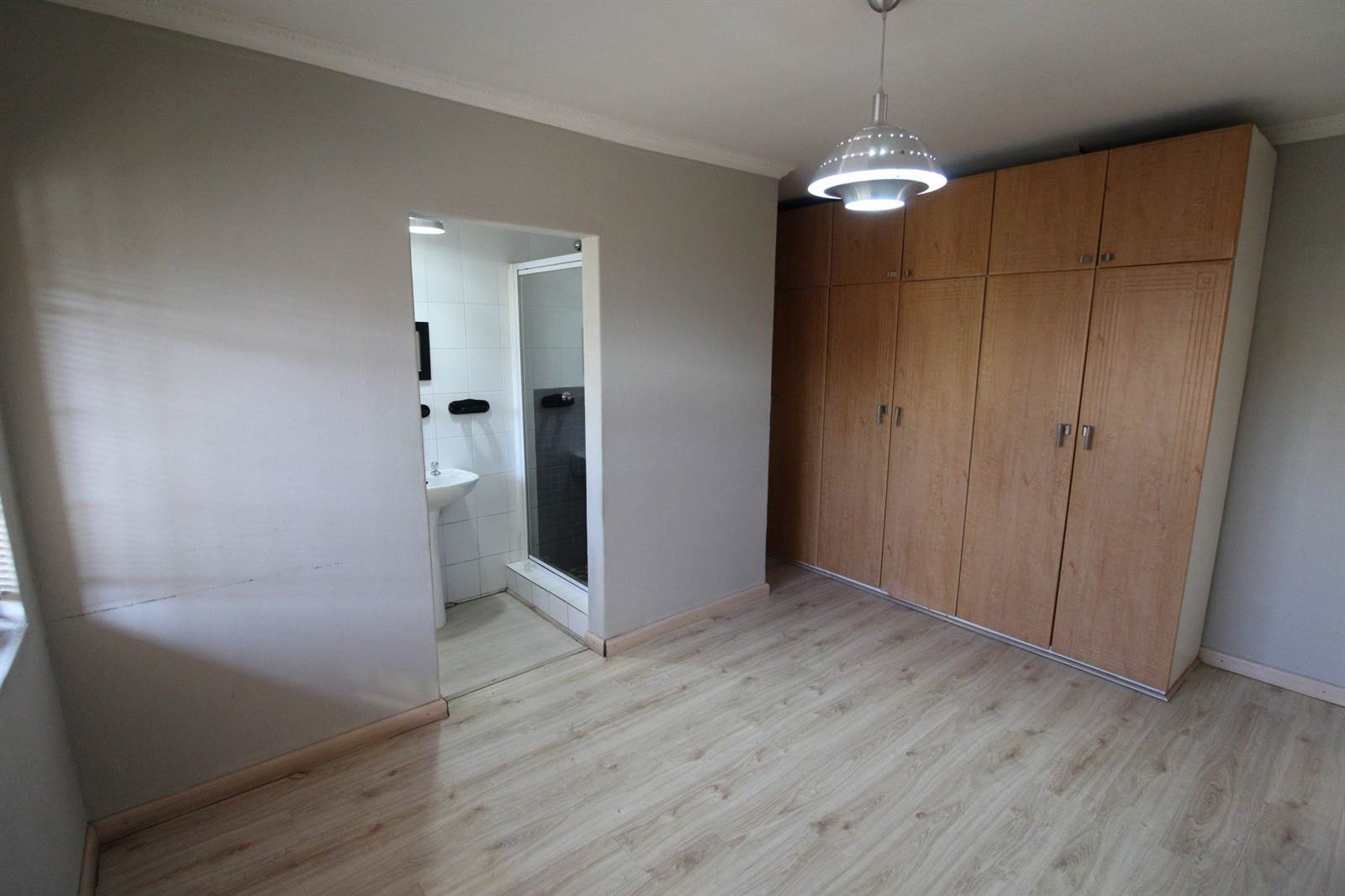 4 Bed House in Riverlea photo number 15