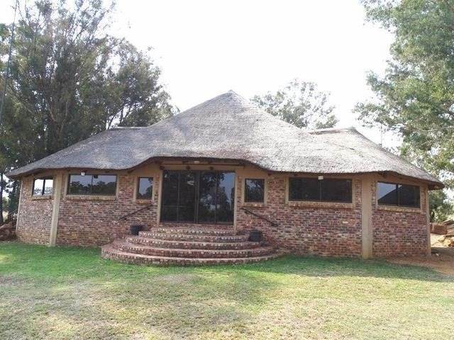 284.8 ha Farm in Potchefstroom Central photo number 4