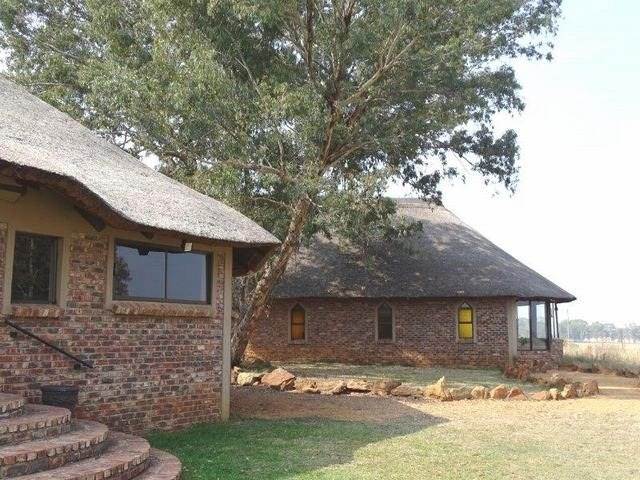 284.8 ha Farm in Potchefstroom Central photo number 3