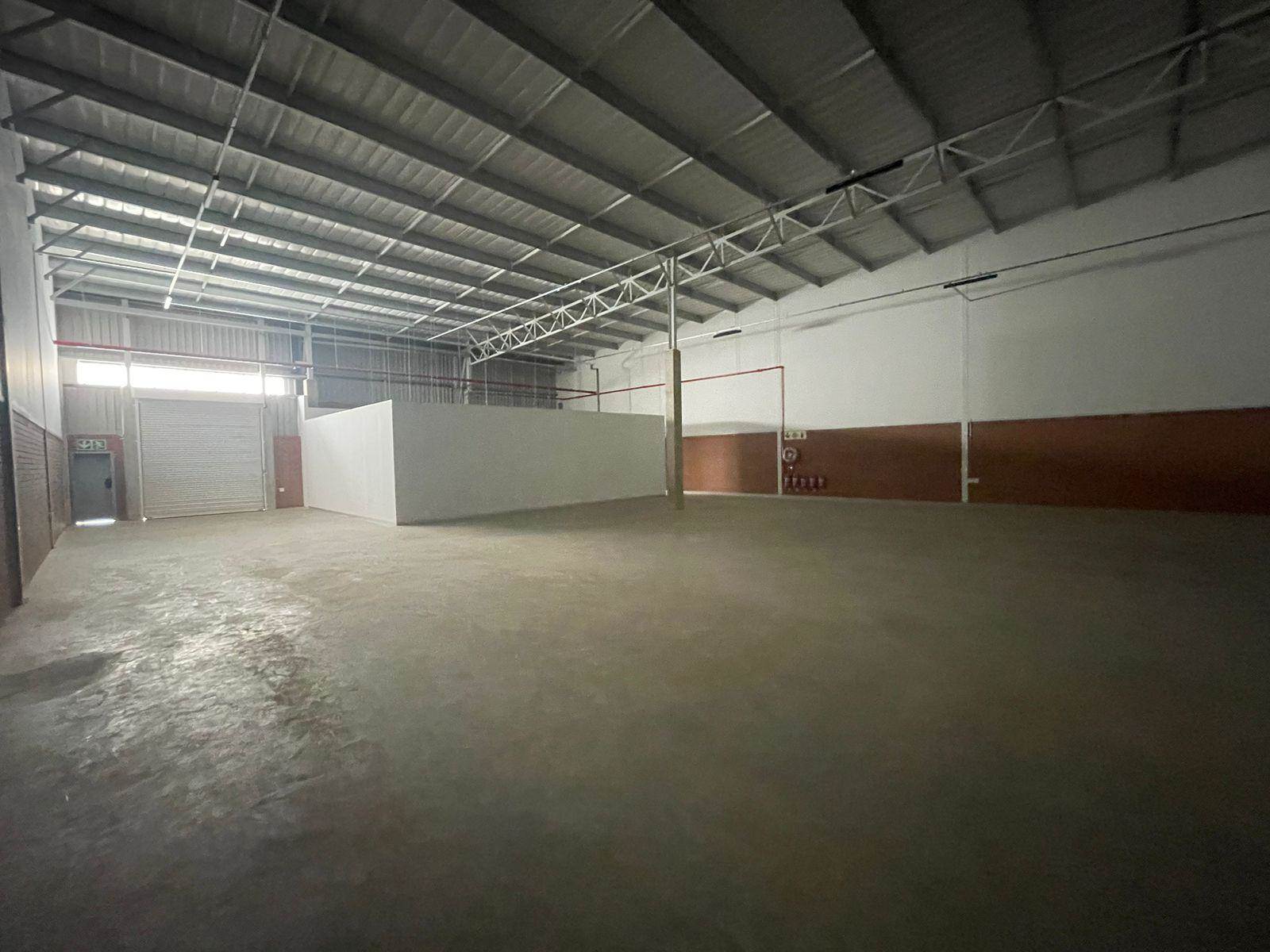 596  m² Industrial space in Clayville photo number 5