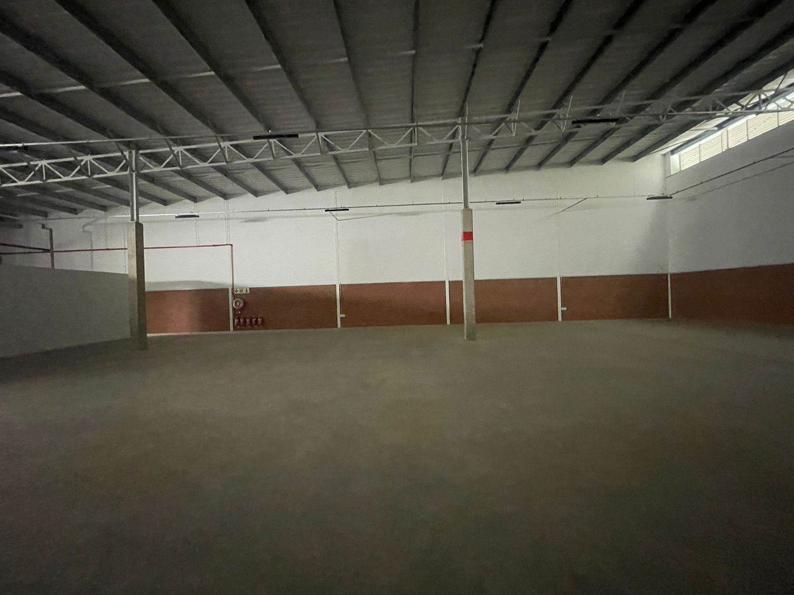 596  m² Industrial space in Clayville photo number 8
