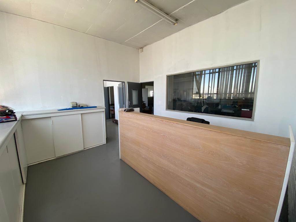 709  m² Industrial space in Industria North photo number 5