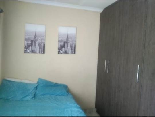 2 Bed House in Olievenhoutbosch photo number 14