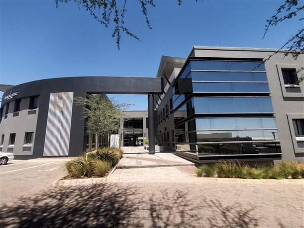 469  m² Commercial space in Strubens Valley
