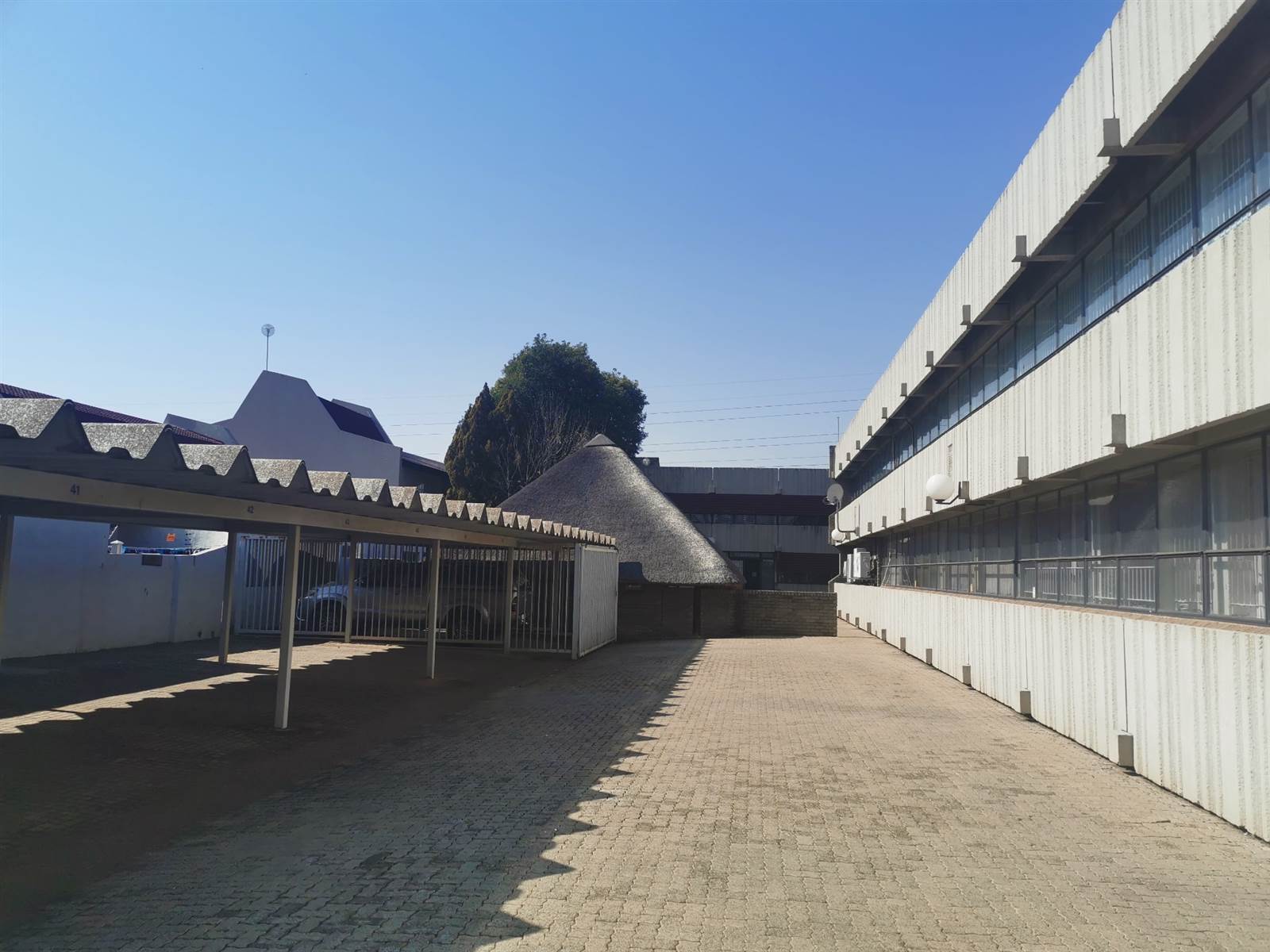 116  m² Office Space in Potchefstroom Central photo number 8