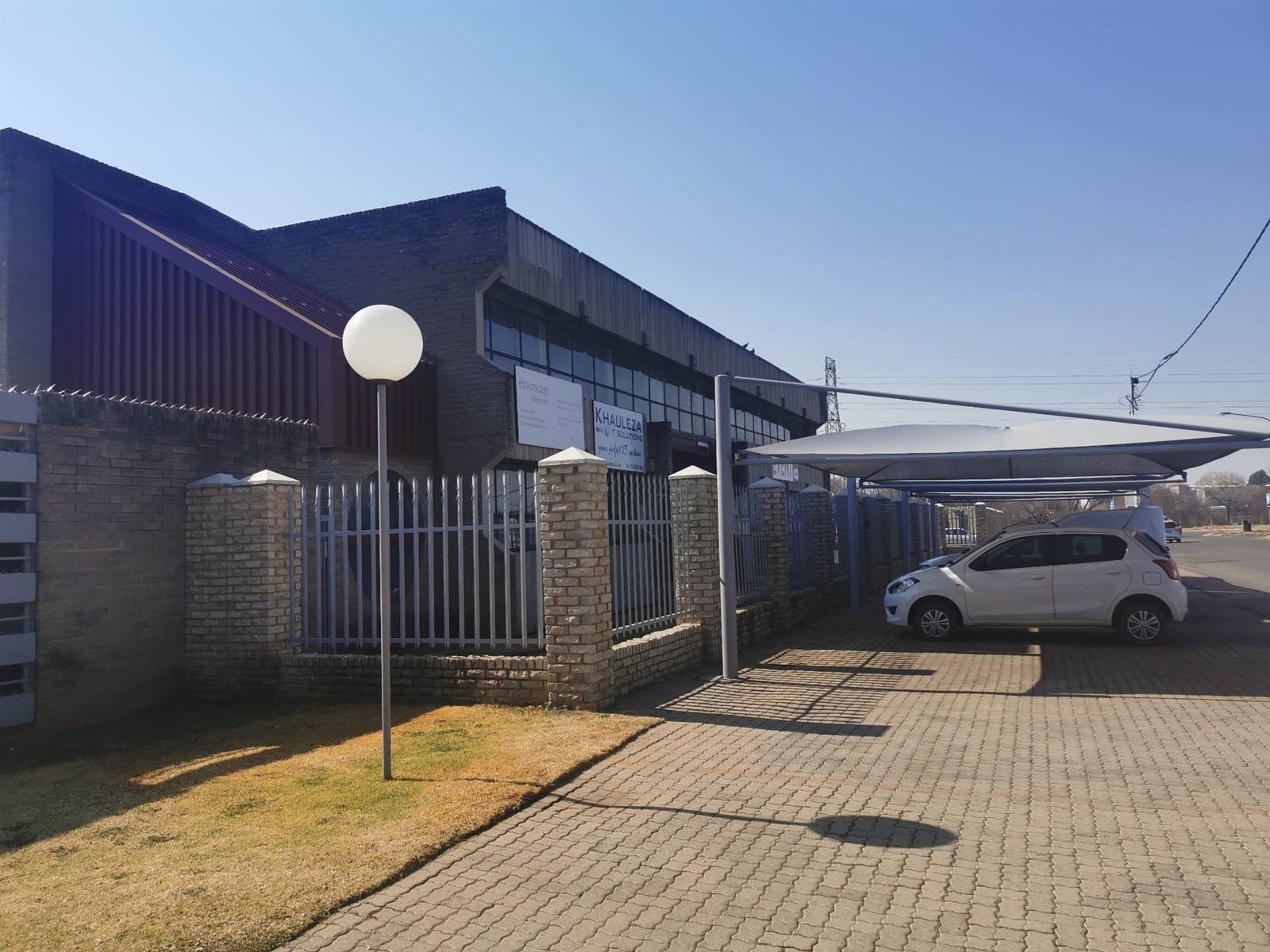 116  m² Office Space in Potchefstroom Central photo number 2