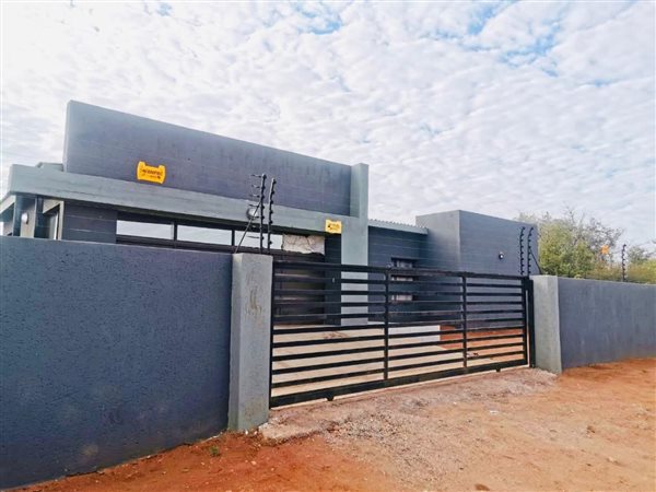 3 Bedroom House 3 Bedroom House