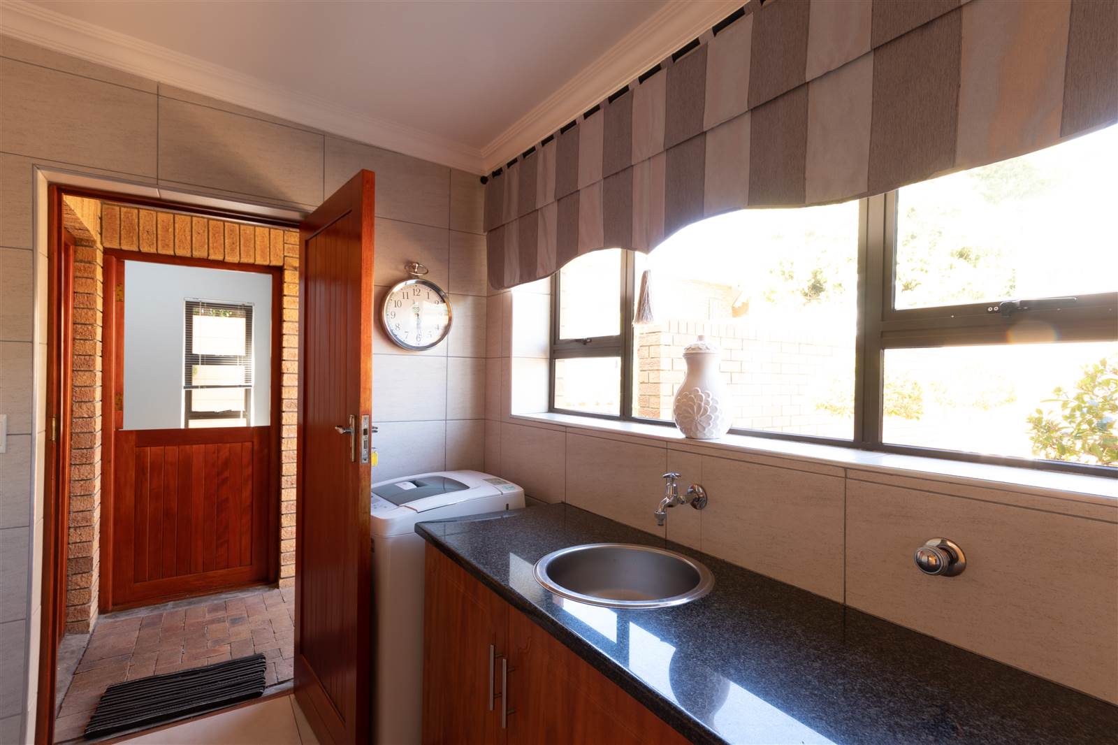 5 Bed House in Plattekloof photo number 15