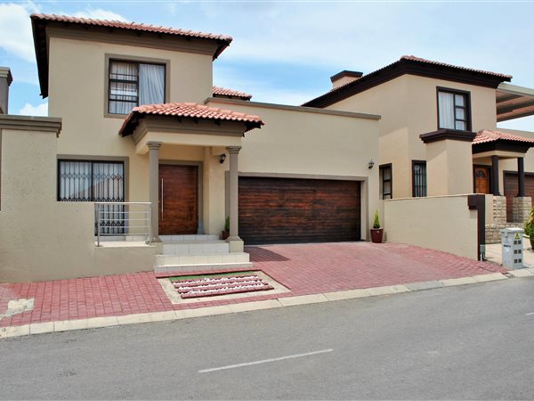 3 Bed House in Sagewood