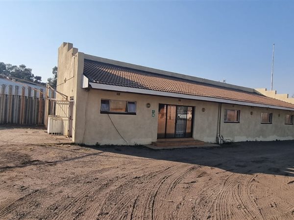 1 230 m² Commercial space 1 230 m² Commercial space
